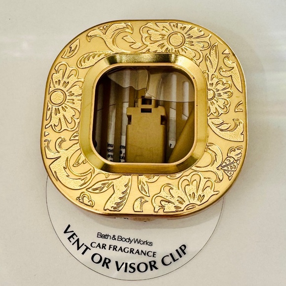 GOLDEN SUNFLOWER Car Clip - Picture 1 of 2